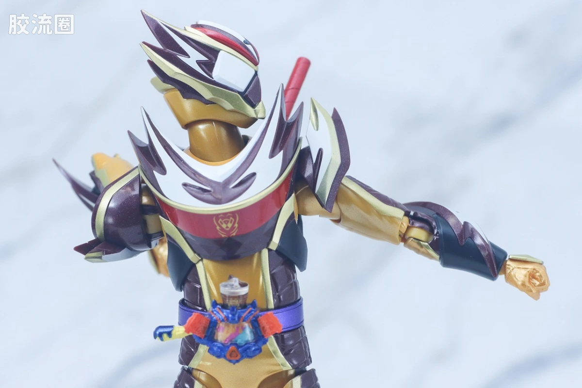 SHF 假面骑士限定版 假面骑士Valen/瓦伦 冰沙特装＆“松脆”效果配件套装 - 图片